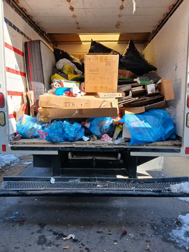 Junk Removal $40 & up Brampton, Mississauga & GTA =  4362866660236547123