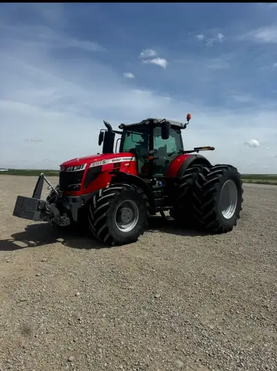 2019 Massey 8727s -2700hrs -def deleted -6 remotes -hydraulic trailer brakes -front and pto three po...