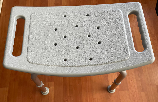 Adjustable Shower Seat in Health & Special Needs in Cole Harbour - Image 2