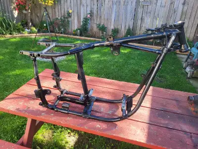 Oem Harley davidson shovelhead frame in great condition powder coated comes with Harley title availa...