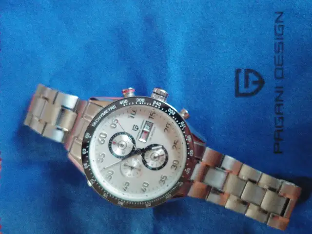 Montre Chronographe * 44mm * Chronograph Watch in Jewellery & Watches in City of Montréal - Image 6