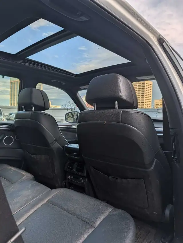 2011 BMW X5553399219022745603