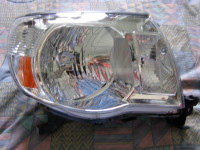 NEUF Headlamp Toyota Tacoma 2005 - 2011 Phare Lumiere avant NEW