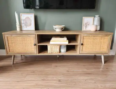 Media unit / Meuble télé, View more