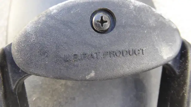 Vehicles extended side Mirror.512633968390328324
