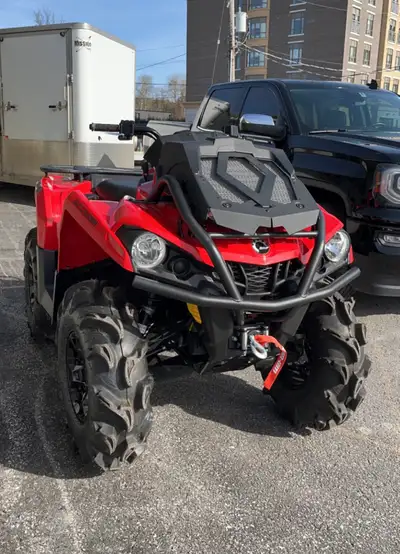 Only 286.6km on the machine • 48 hp Rotax 570 V-Twin • Factory MR mud package: high-clearance suspen...