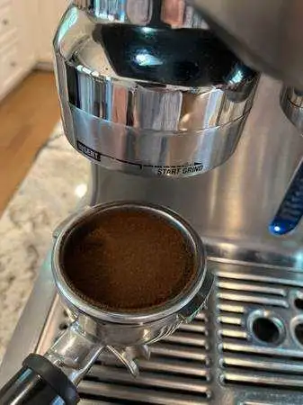 Breville Oracle Espresso Machine in Coffee Makers in Mississauga / Peel Region - Image 9