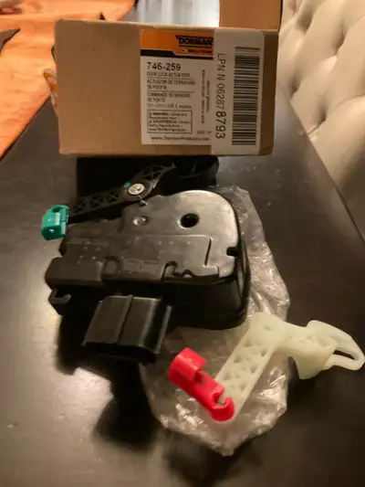 New in box Dorman 746-259 Chrysler/Dodge Driver and Passenger Side Sliding Door Power Lock Actuator