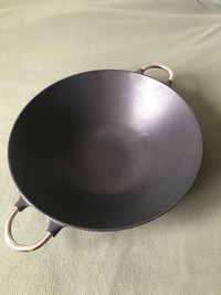 “Bodum” wok, cast iron