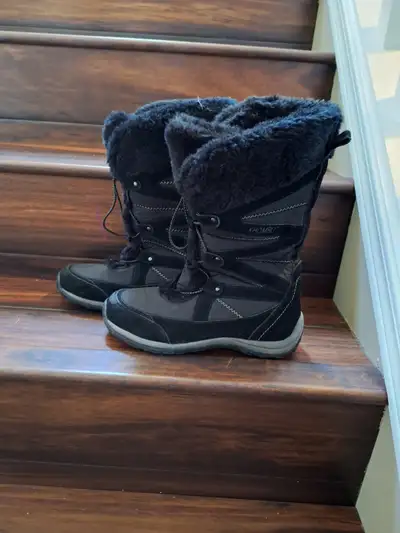 KHOMBU lined winter boots, View more