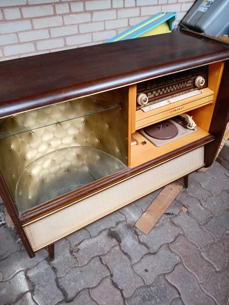 Stereo Imperial Console | Stereo Systems & Home Theatre | Oakville ...