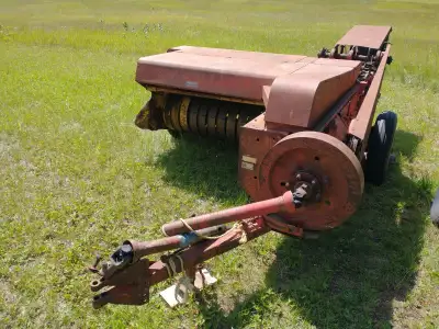 Lots of Farm Equipment and tools for sale, please read the ad in full!!! All equipment located close...