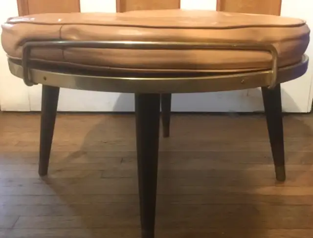 Vintage Mid Century Modern 1960s Footstool Pink Faux Leather in Arts & Collectibles in St. Catharines - Image 2