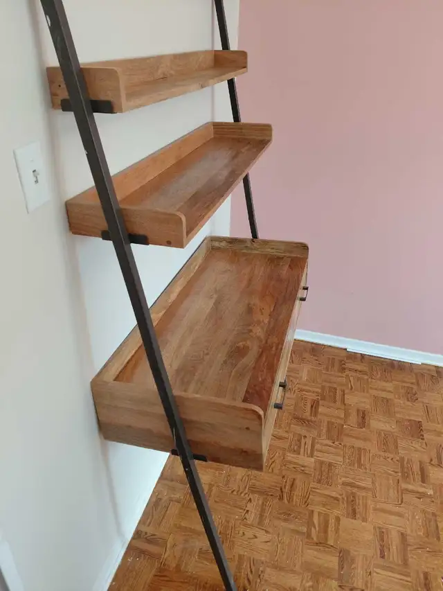 AllModern Innes Solid Mango Wood Leaning Ladder Desk –  price in Desks in Ottawa - Image 4