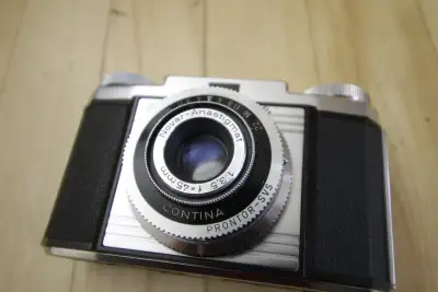 Zeiss Ikon Cortina 1A Prontor-SVS Film Camera, View more