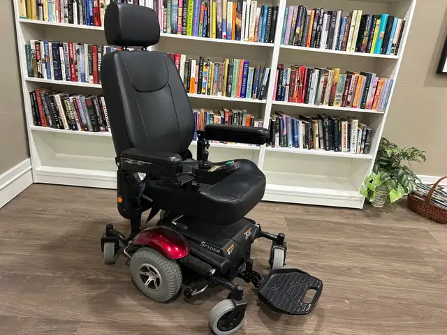 Scooter Eclipse Spyder P326A Power Chair
