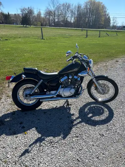 2012 Yamaha V Star 250 – Only 11,900 km Selling my V Star 250, a lightweight V‑twin cruiser that’s p...