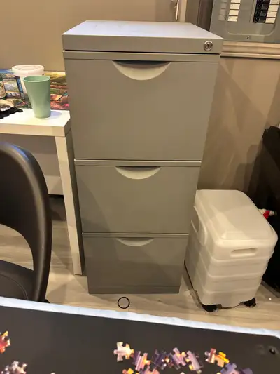 Classeur gris 3 tiroirs, View more