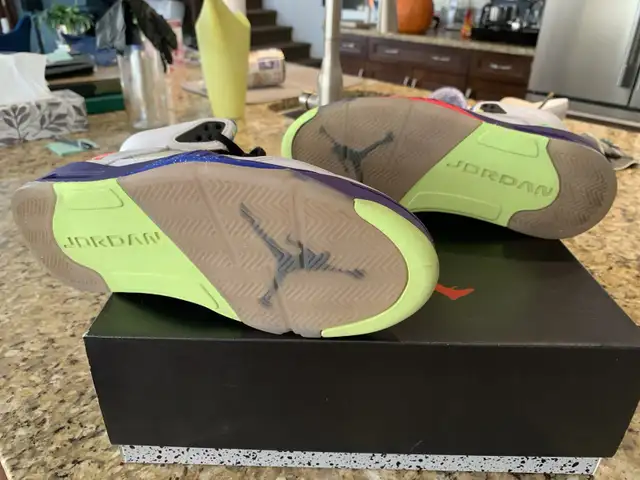 Air Jordan 5 in Men's Shoes in Calgary - Image 7