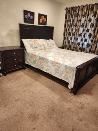 Solid wood Queen size bed set with side table 