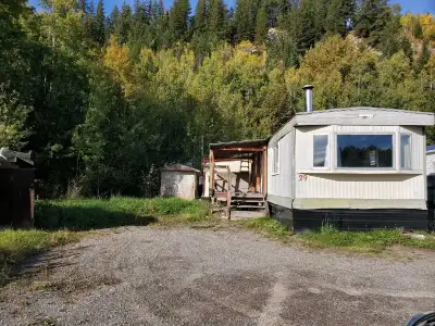 1974 Mobile Home- Great Flip Opportunity!* For Sale: 1974 Mobile Home located at Spruce Capital Trai...