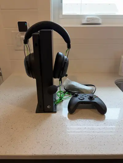 Xbox one X, View more
