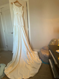 Wedding dress - new