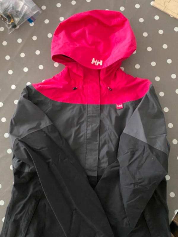 Womens Helly Hansen Jacket in Women's - Tops & Outerwear in Calgary