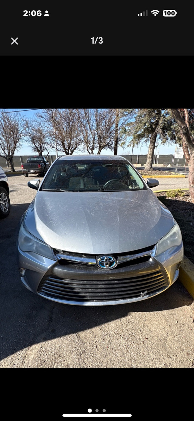 2015 Toyota Camry in Cars & Trucks in Calgary