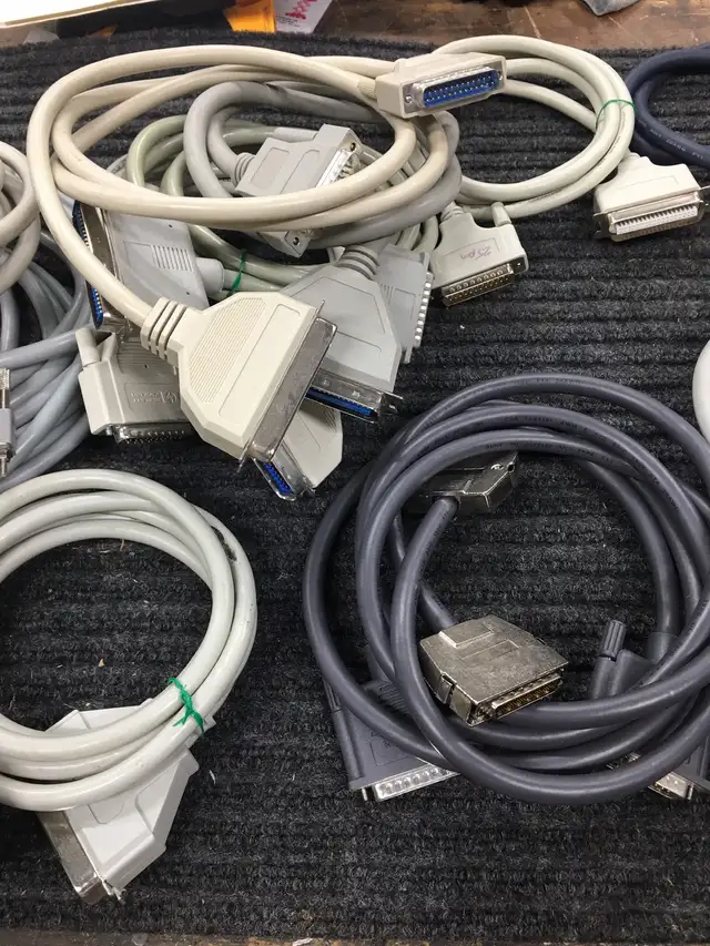 Cables in Other in St. Albert - Image 5