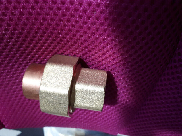 PLUMBING **NEW** Copper to Copper 3/4" BRASS Union Slip Joint in Plumbing, Sinks, Toilets & Showers in Kawartha Lakes - Image 2