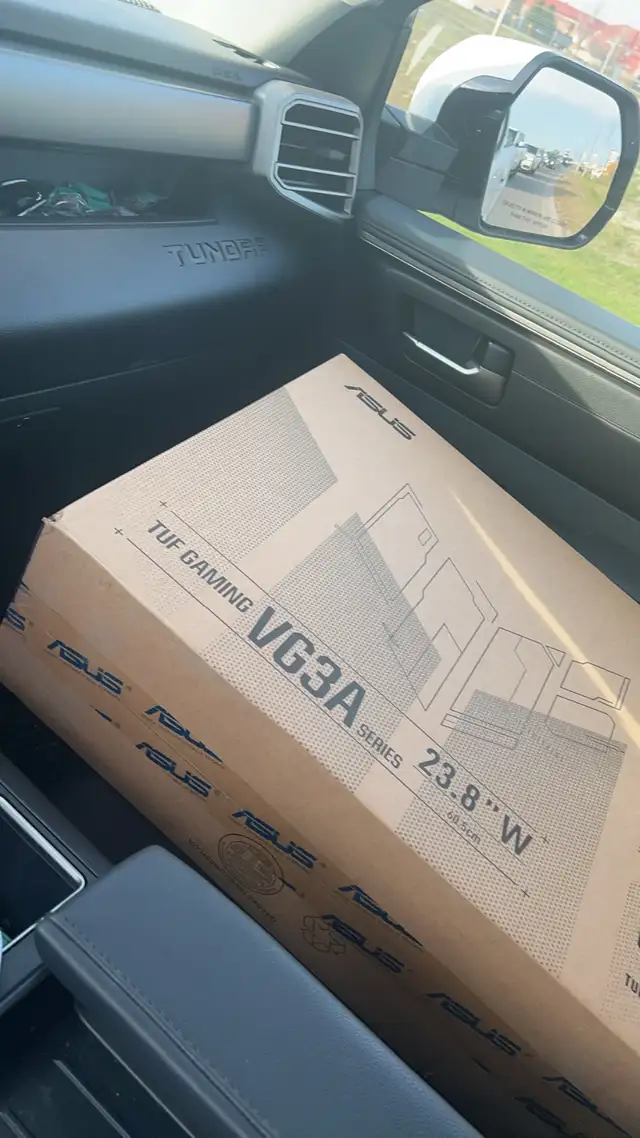 High-End Gaming PC + 180Hz Monitor | i9, RTX 4070 Ti62863256849794122