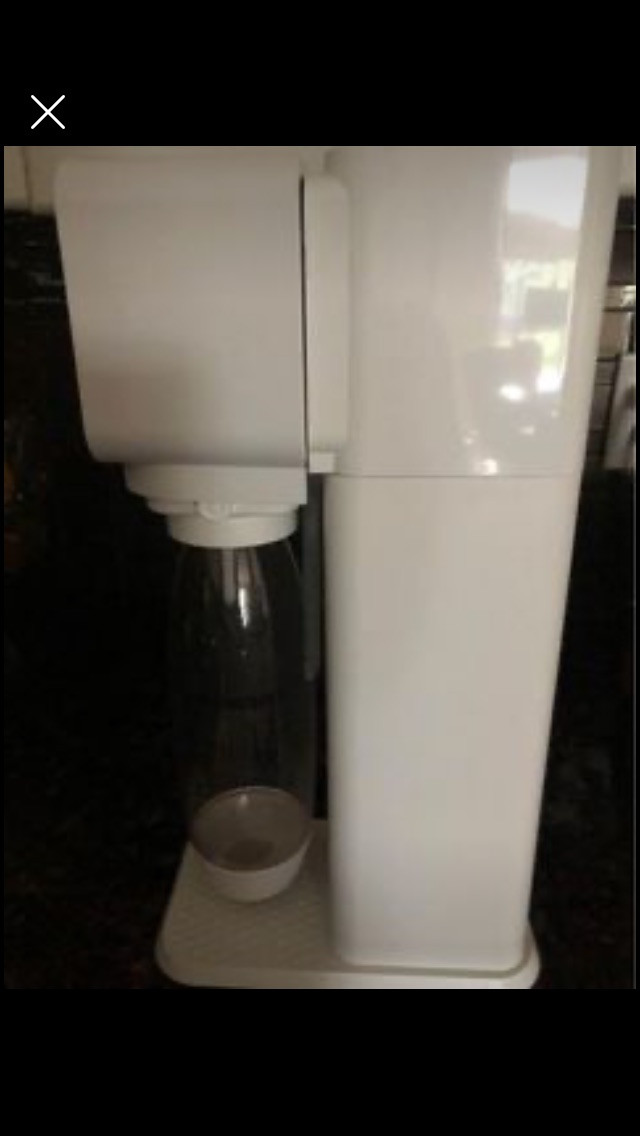 Soda Stream Fizzi in Processors, Blenders & Juicers in Mississauga / Peel Region - Image 2