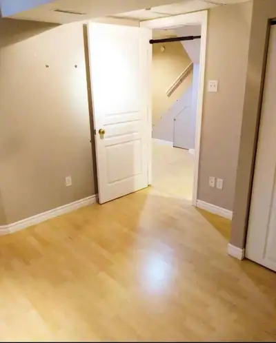 ROOM AVAILABLE AUG 1st - DOWNTOWN/UOTTAWA - $730 (ALL-INCLUSIVE)