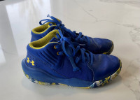 Youth size 3 Under Armour Basketball Shoes