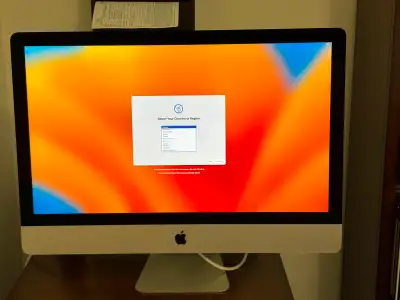 Display: Retina 5K, 27", 5120x2880, 500 nit brightness; Processor: 3.4GHz quad‑core Intel Core i5 (T...
