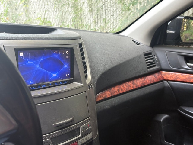 Subaru Legacy for parts — photo 4