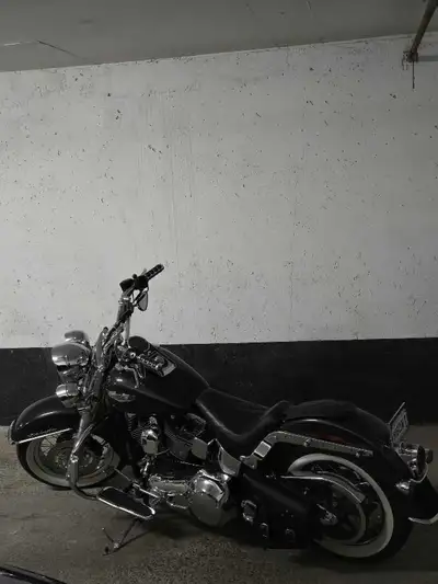 2005 Harley Davidson Deluxe