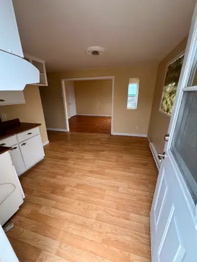 Appartement de 2 chambres et 1 salle de bain