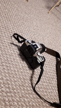 Canon EOS Elan II E 35mm SLR Camera from Henry's