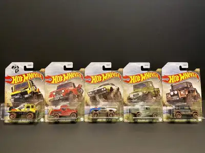 EXCLUSIVE HOT WHEELS SET OF OFF-ROAD / MUD RUNNER TRUCKS: AWESOME, UNIQUE SET - ALL ARE IN MINT COND...