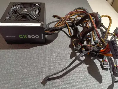 Corsair CX600, View more