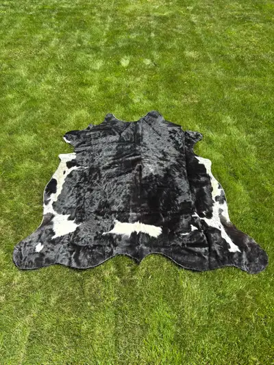 Genuine Cow Hide Area Rug (Black & White) - 7 feet x 6.2 ft, View more