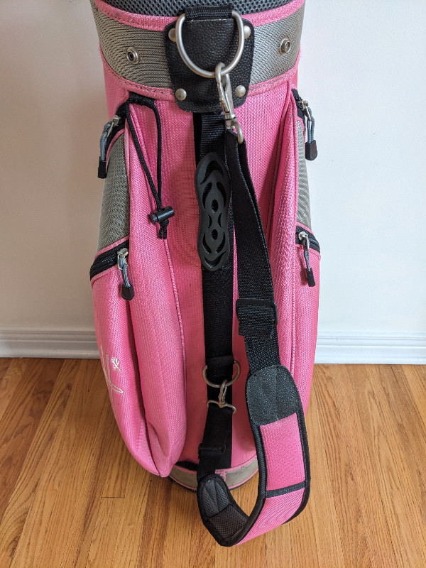 Golf Club Set, Hippo Magia XS in Pink with Matching Bag in Golf in Ottawa - Image 3