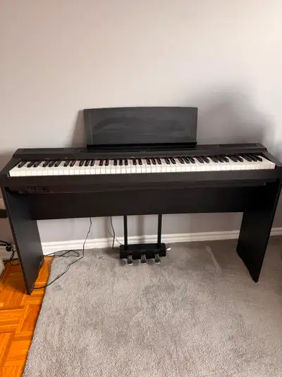 Piano numérique Yamaha P-125 – 88 touches – comme neuf, View more