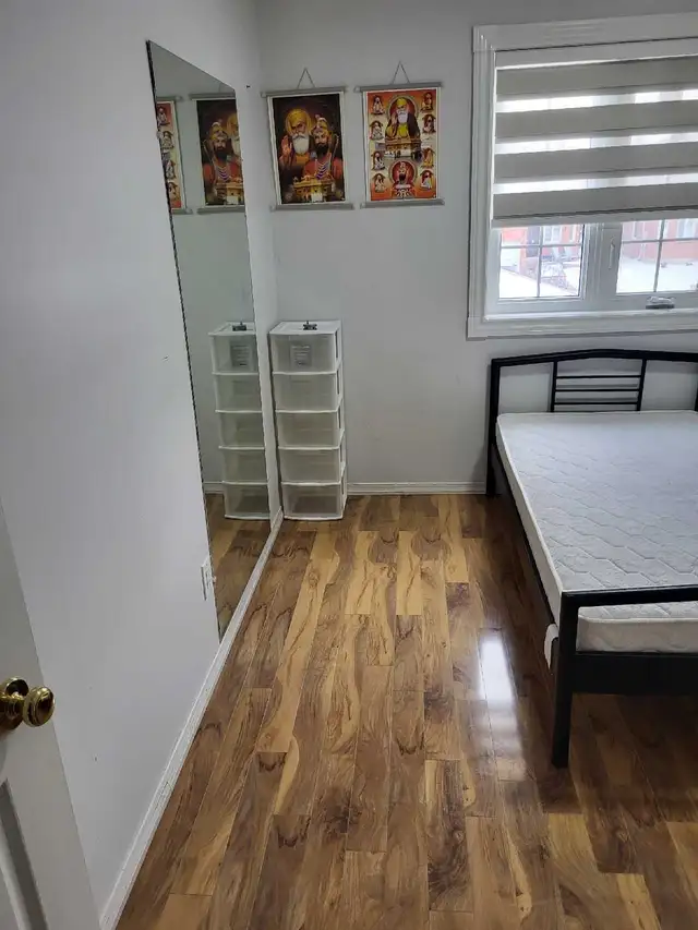 Private room for rent