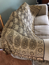 Table Runner/Couch Throw