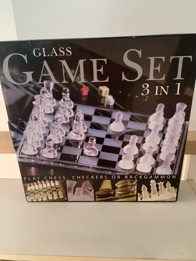 NEW BNIB 3 in 1 Game Set - Chess, Checkers & Backgammon, View more
