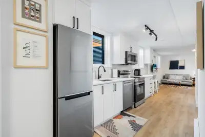 Fully furnished and all inclusive! Month to month / mid-term leases available - Welcome to your mode...