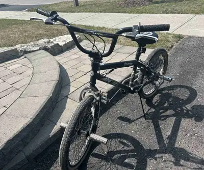 AVIGO Freestyle 16” Bike, View more